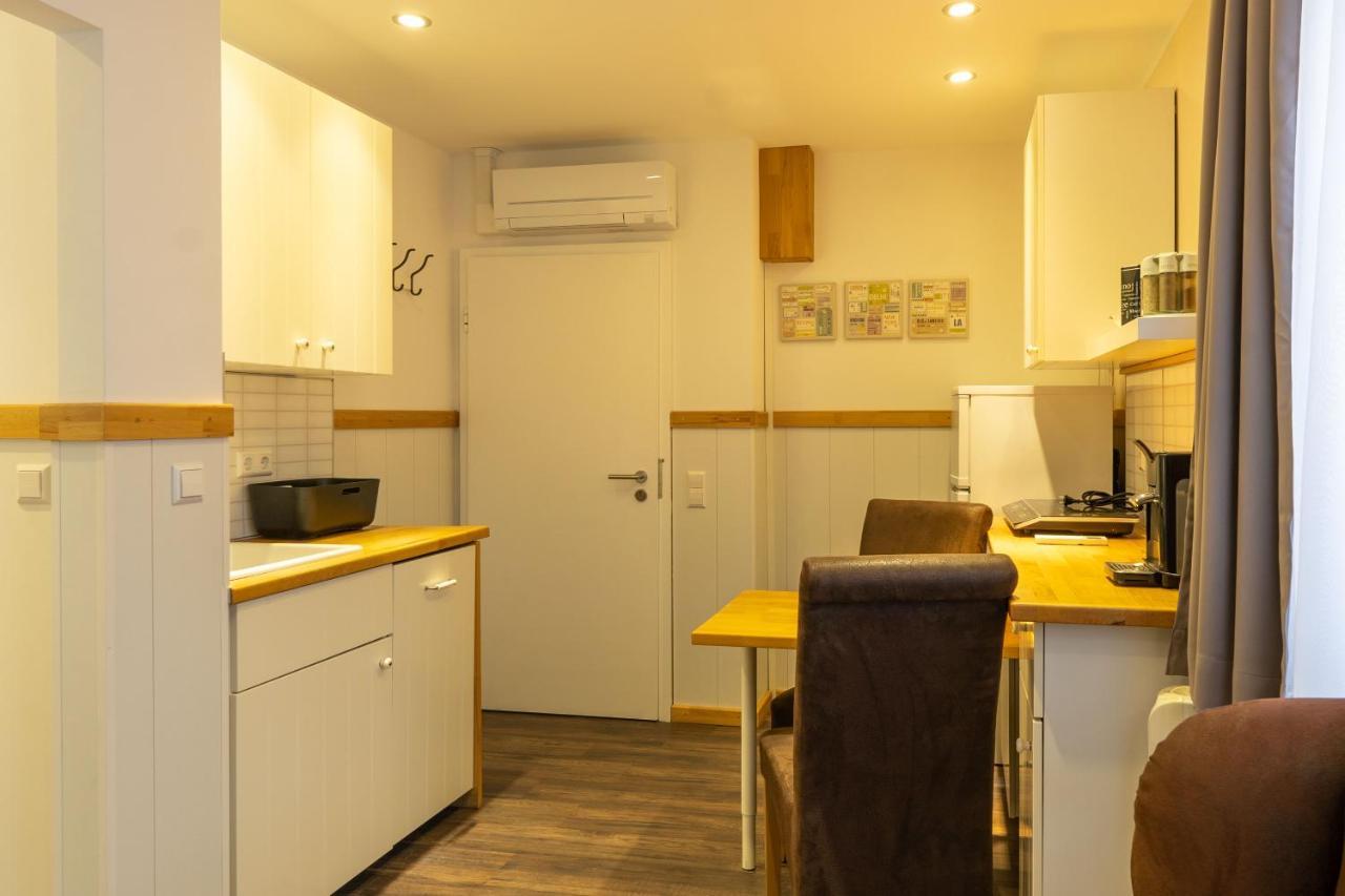 Hotel Post Mit Klimaanlage Neckarsulm Bagian luar foto