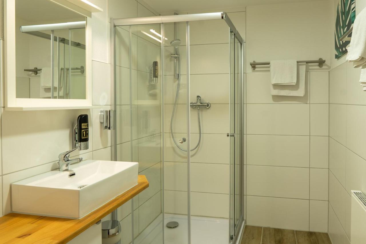 Hotel Post Mit Klimaanlage Neckarsulm Bagian luar foto