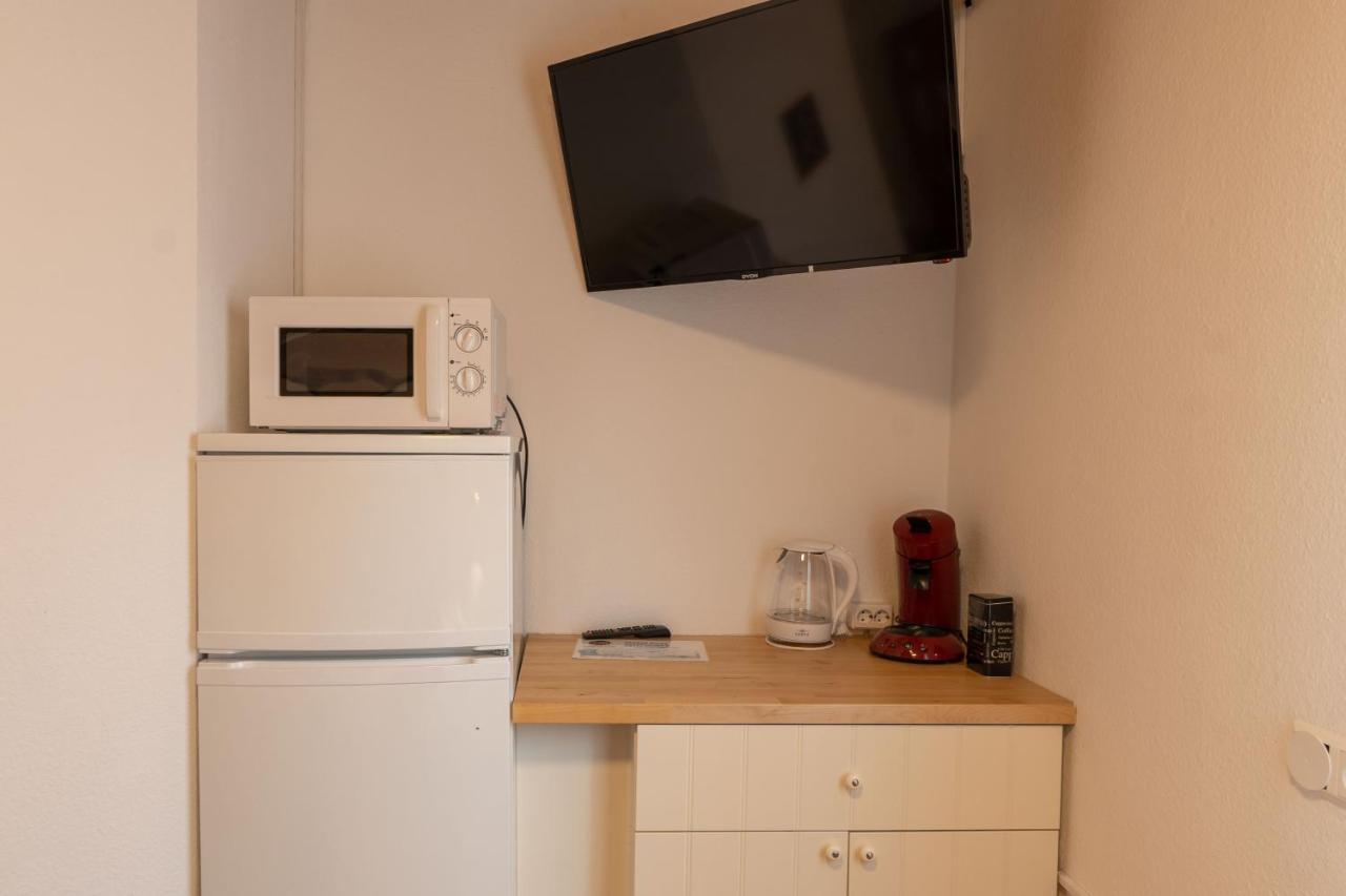 Hotel Post Mit Klimaanlage Neckarsulm Bagian luar foto