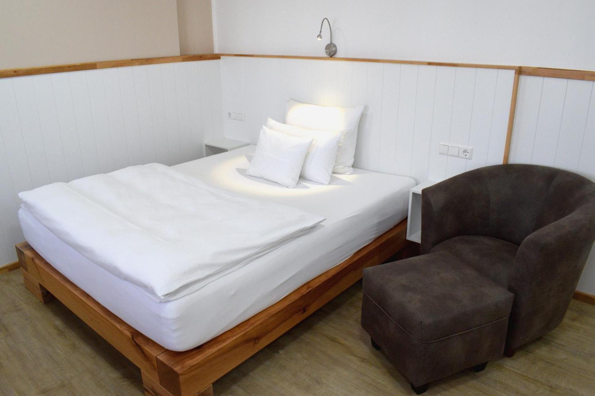 Hotel Post Mit Klimaanlage Neckarsulm Bagian luar foto